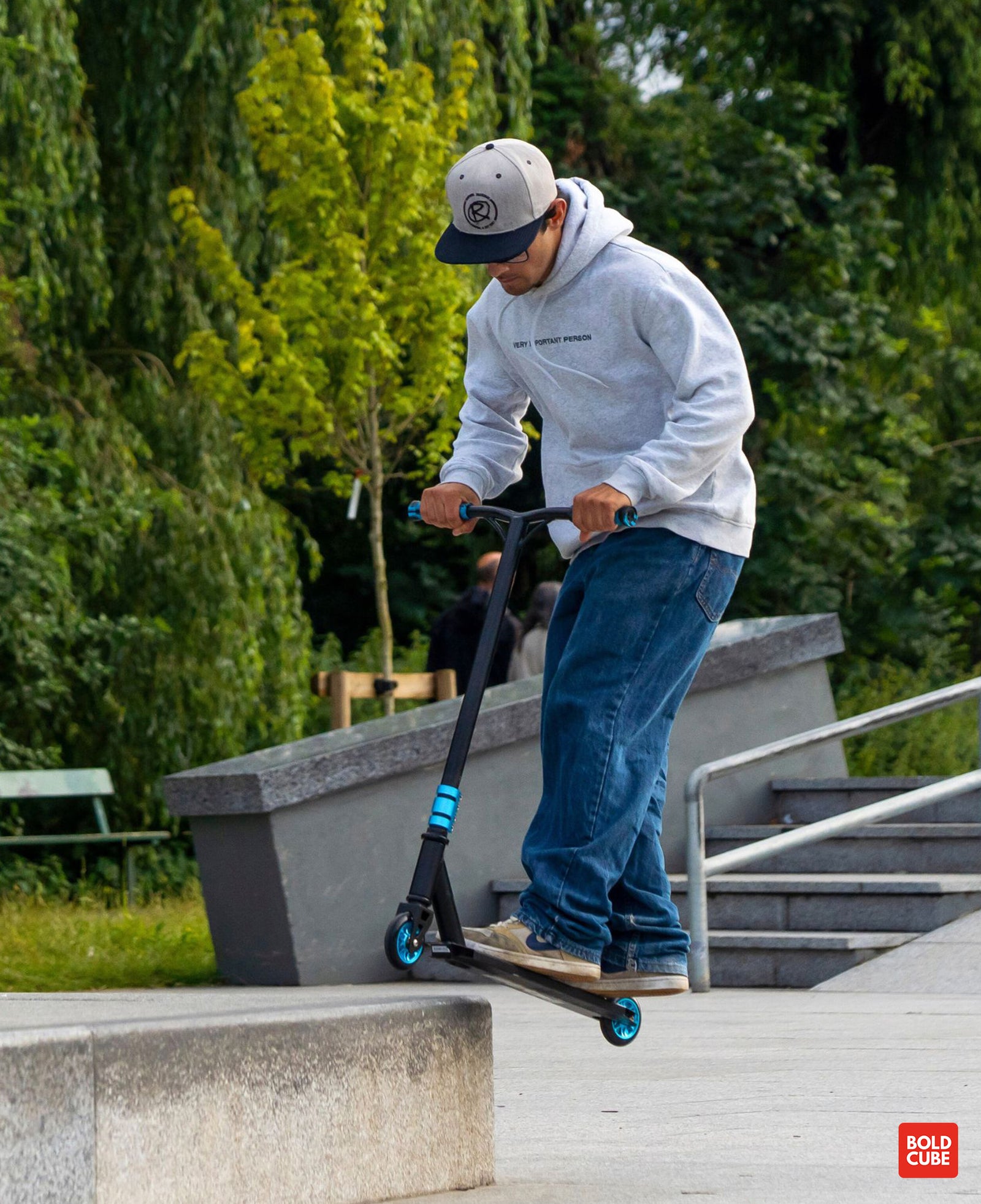 Deluxe Stunt Scooter | Cyan