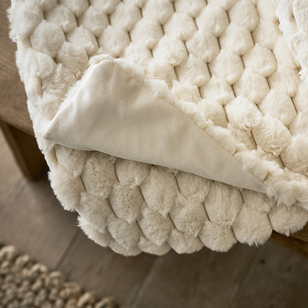 Northcombe Supersoft Faux Fur Throw | 130cm x 180cm | Cream
