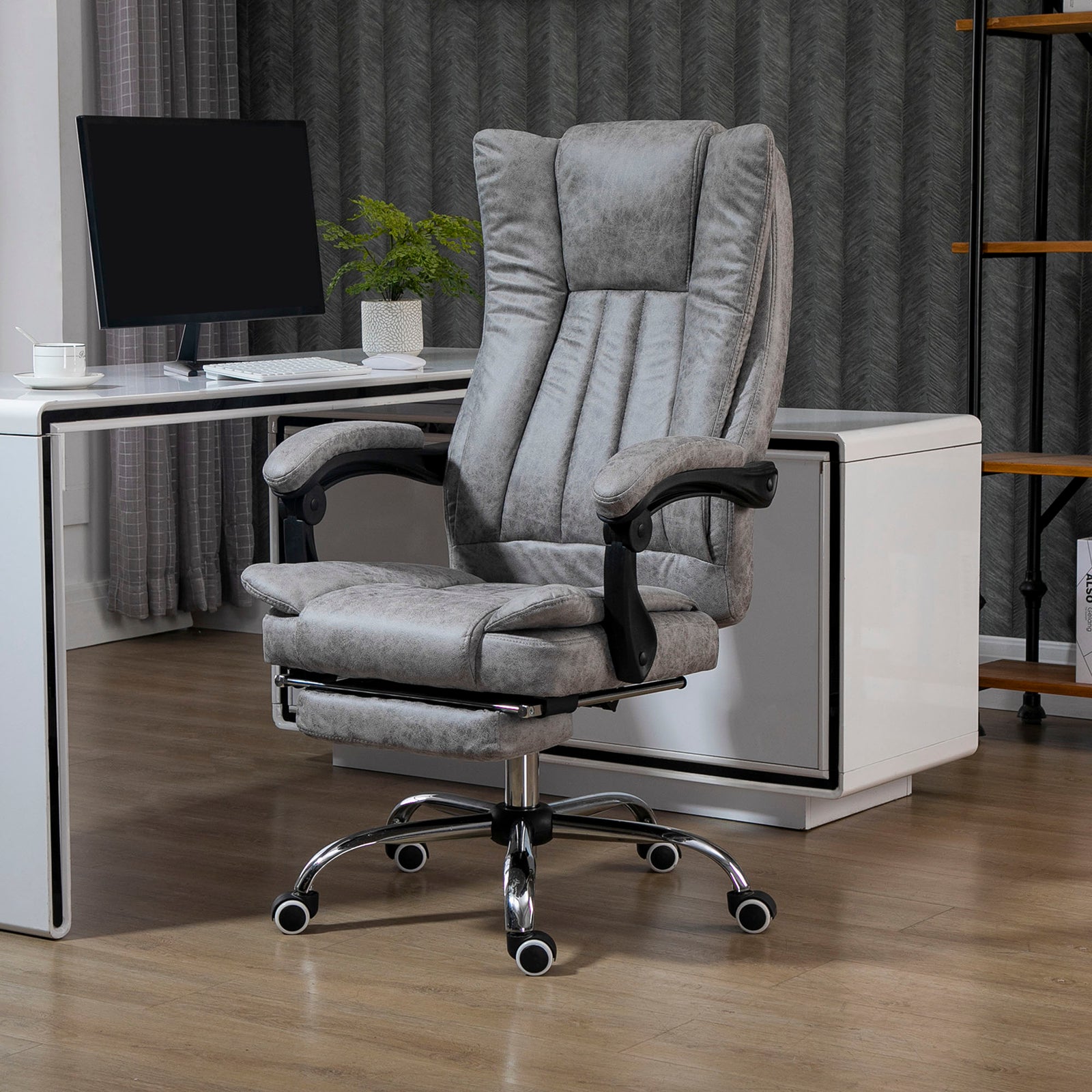 Executive Office Chair W/ Footrest