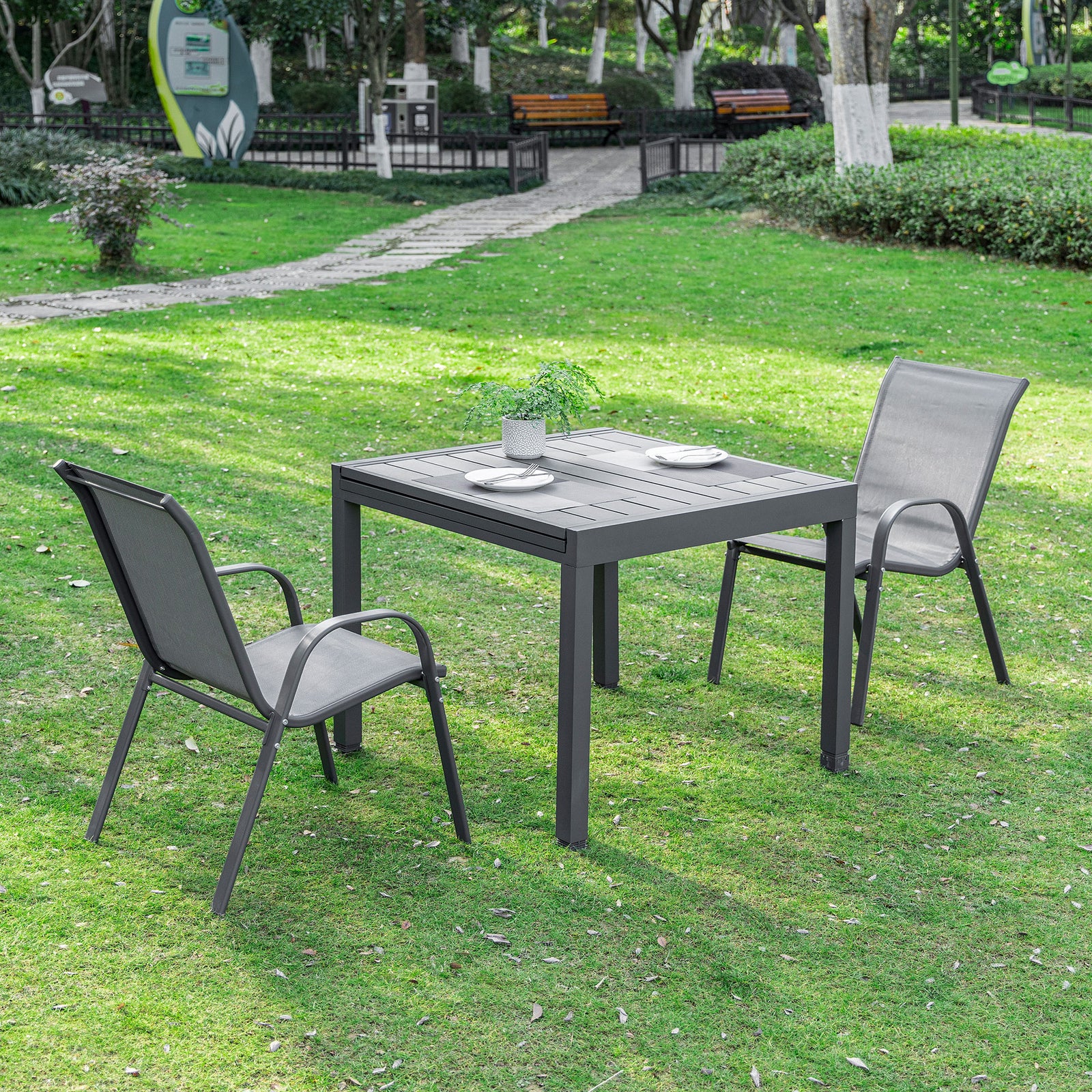 Outsunny Rectangular Extendable Outdoor Dining Table For 4-6, Grey
