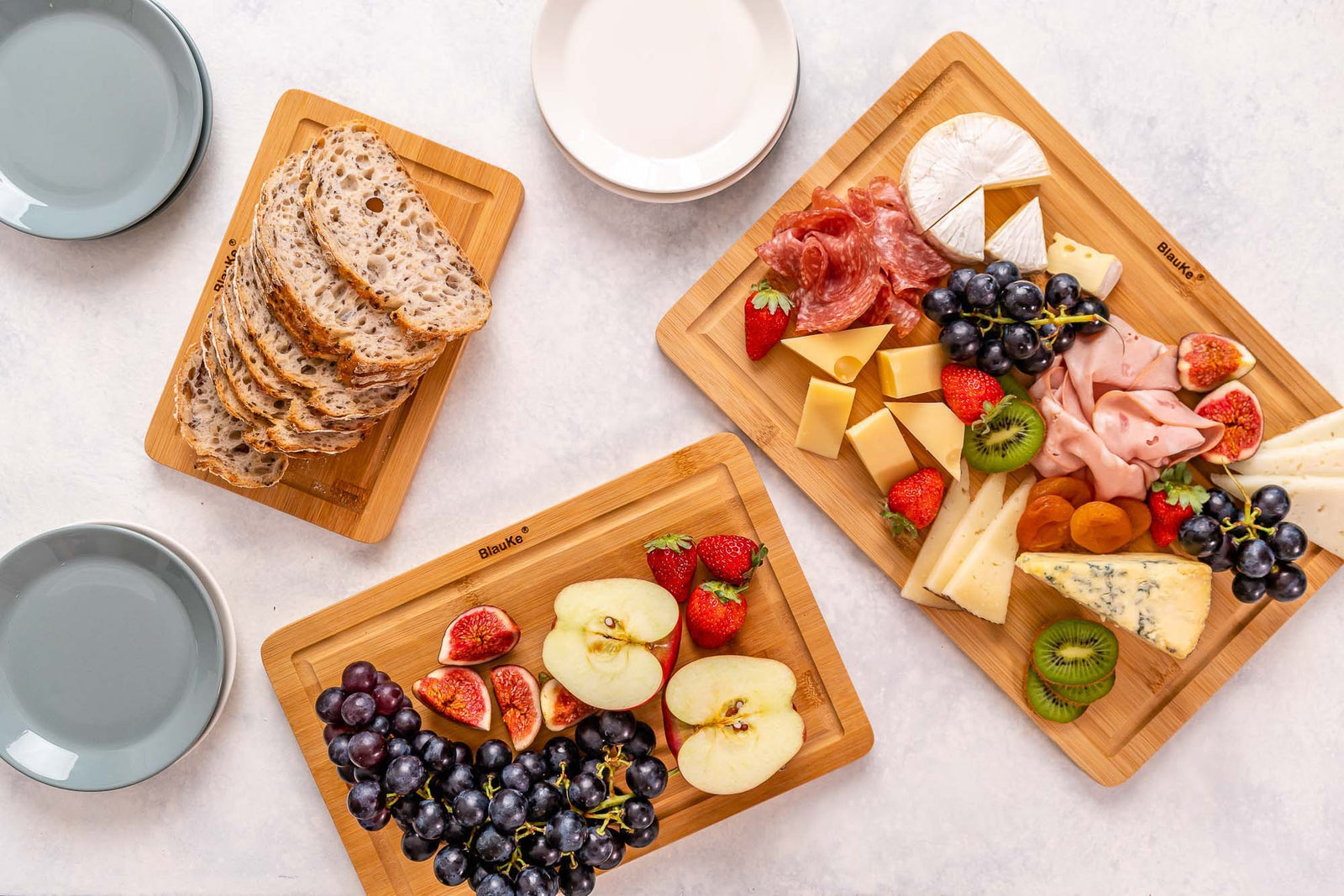 BlauKe Wood Cutting Boards For Kitchen - Bamboo Cutting Board Set With Juice Groove And Handles - Wooden Chopping Board