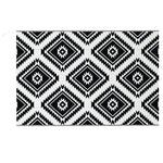 Rug W/ Led Light And Carry Bag 182x274cm Black/white