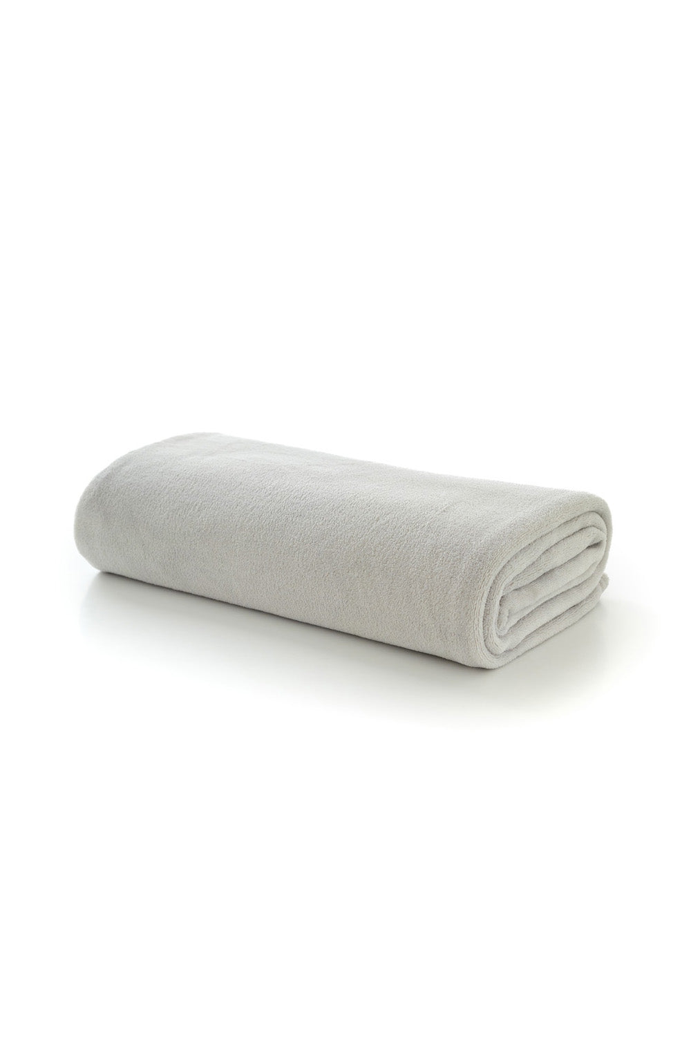 Snuggle Touch Solid Colour Fleece Throw – 140x180cm – Super Soft Plain Blanket | 140cm x 180cm | Light Grey
