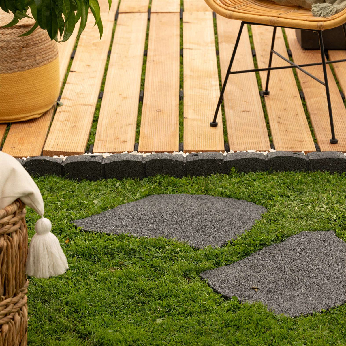 Rubber Garden Stepping Stones - Natural Stone | Set of 1 | Grey