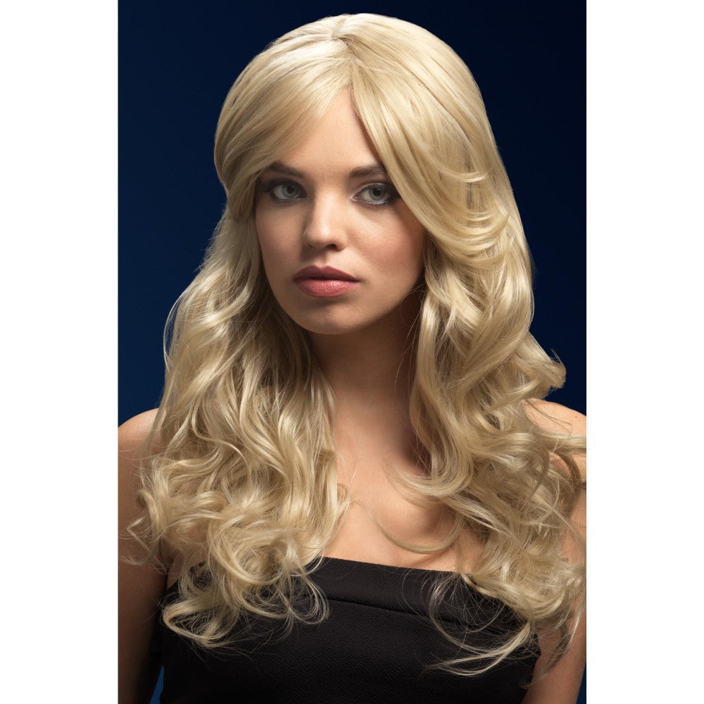 Nicole Wig | Dark Blonde