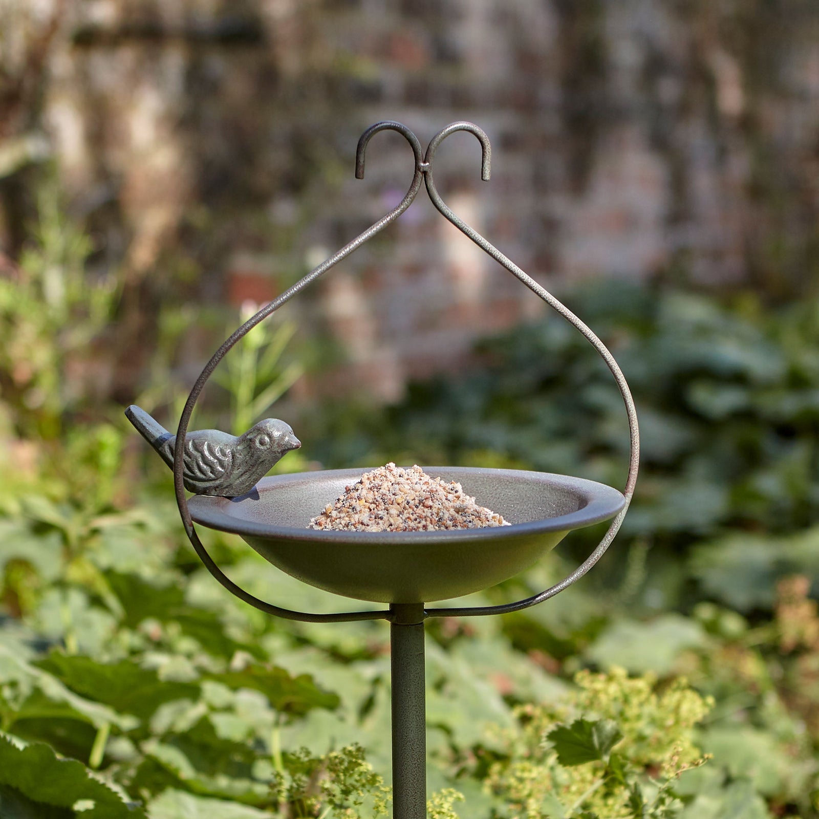 Secret Garden Metal Feeding Dish With Ground Spike, Decorative Leaf Design | Grey