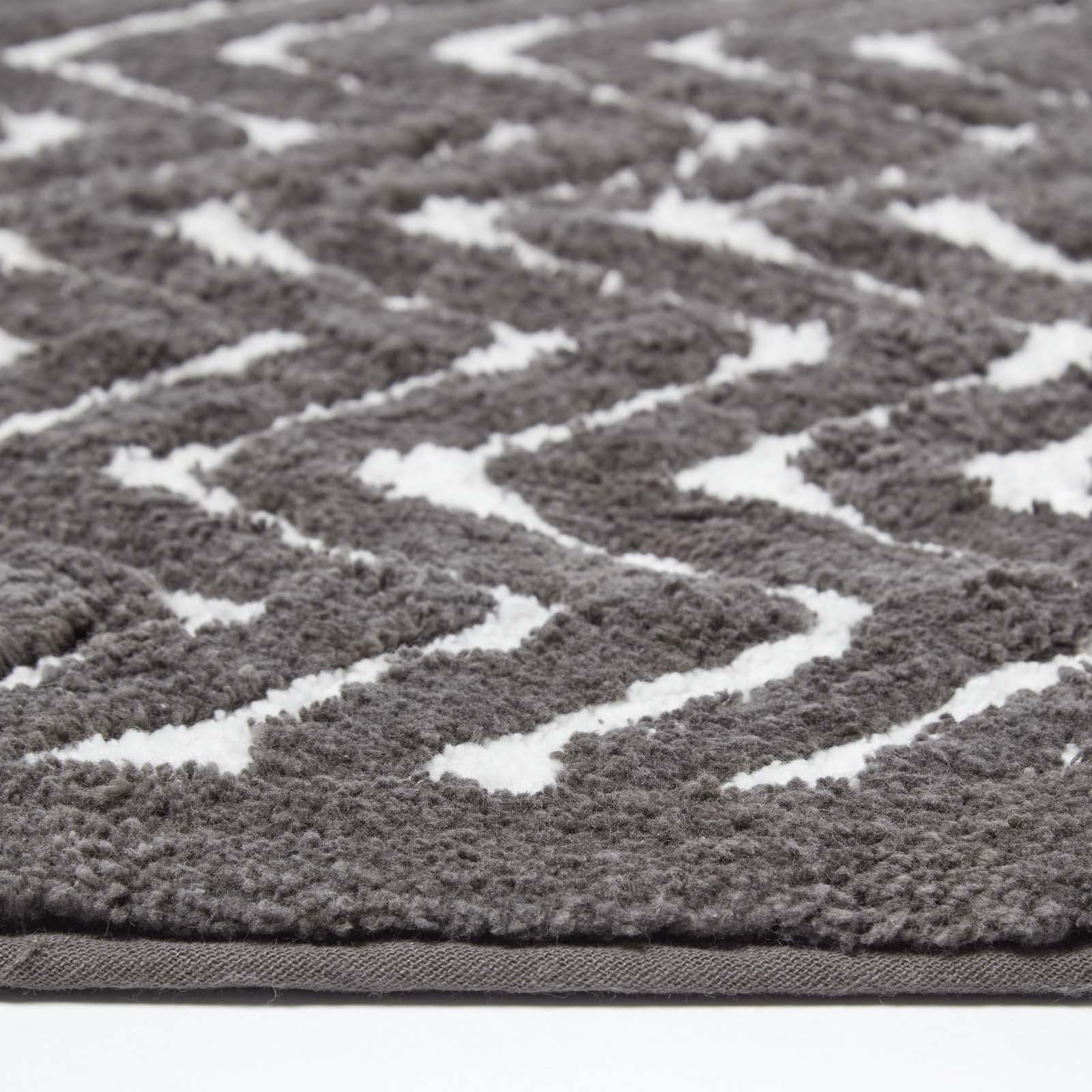 Chevron Pattern Cotton Bathmat | 50 x 80cm | Grey