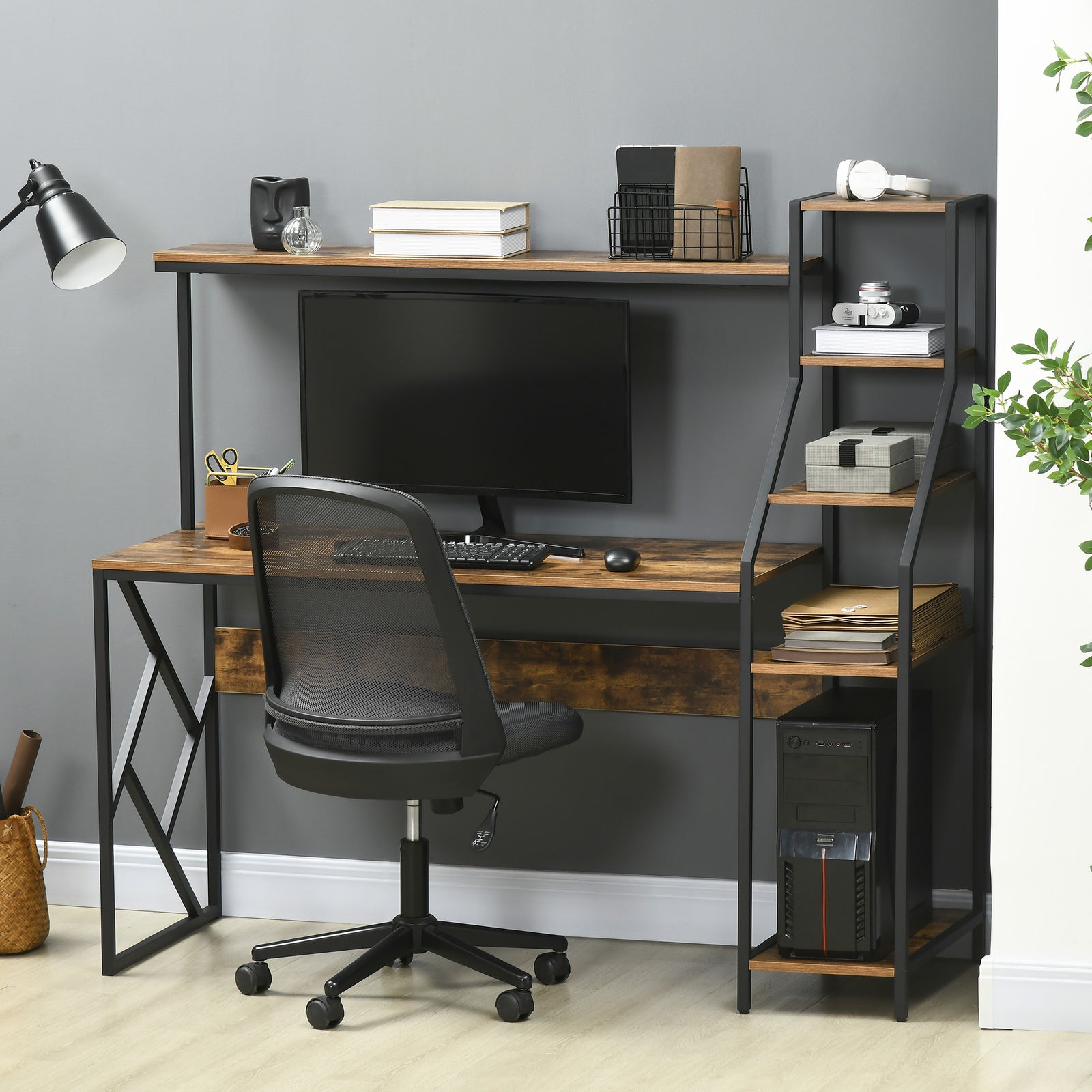 Computer Desk With Shelves, Small Space