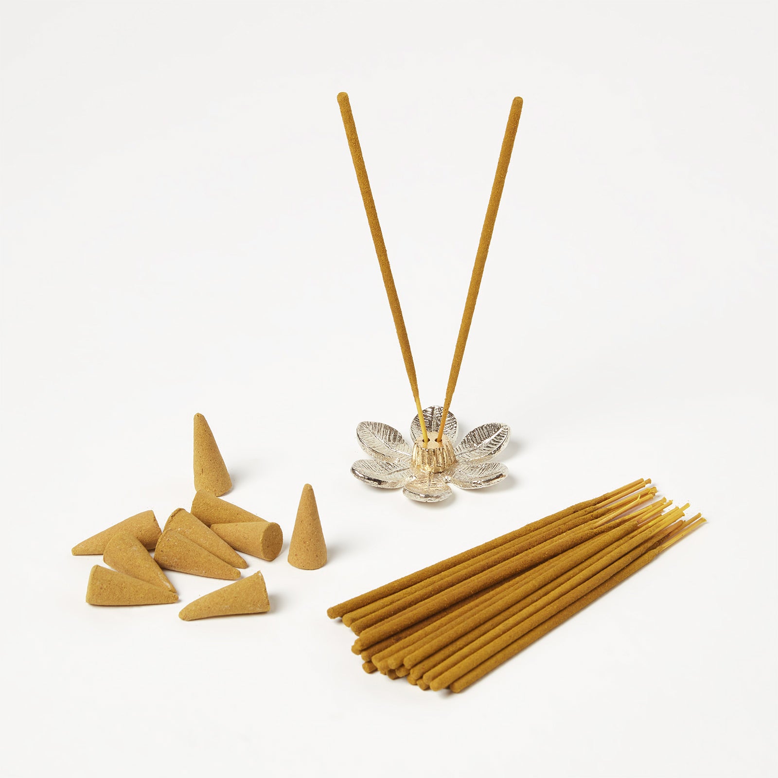 HOMESCAPES Zen Incense Gift Set, Sandalwood & Iris