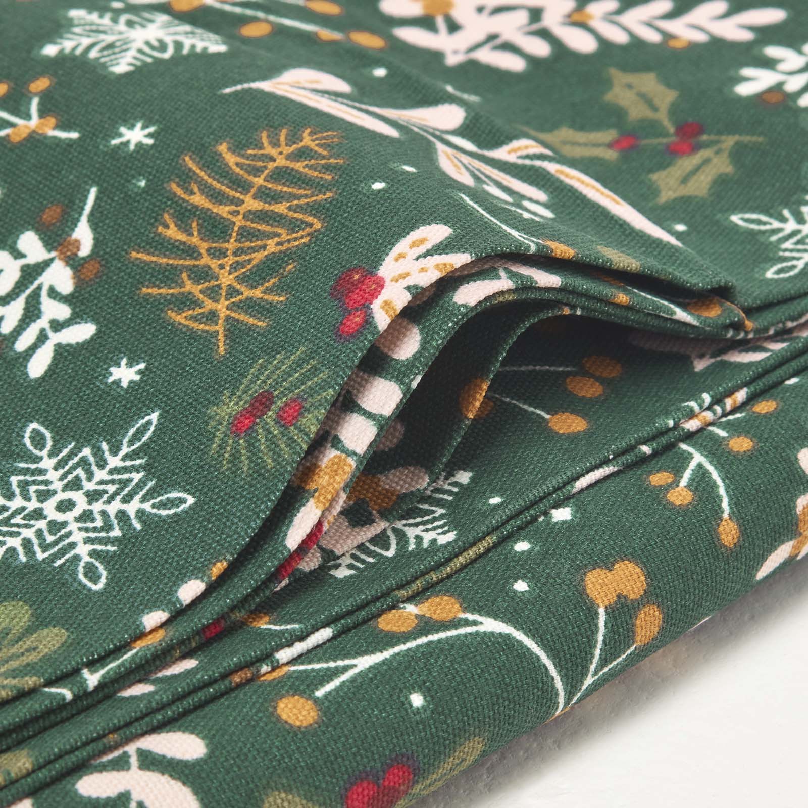 Festive Forest 100% Cotton Green Christmas Tablecloth | 137 x 178cm | Green