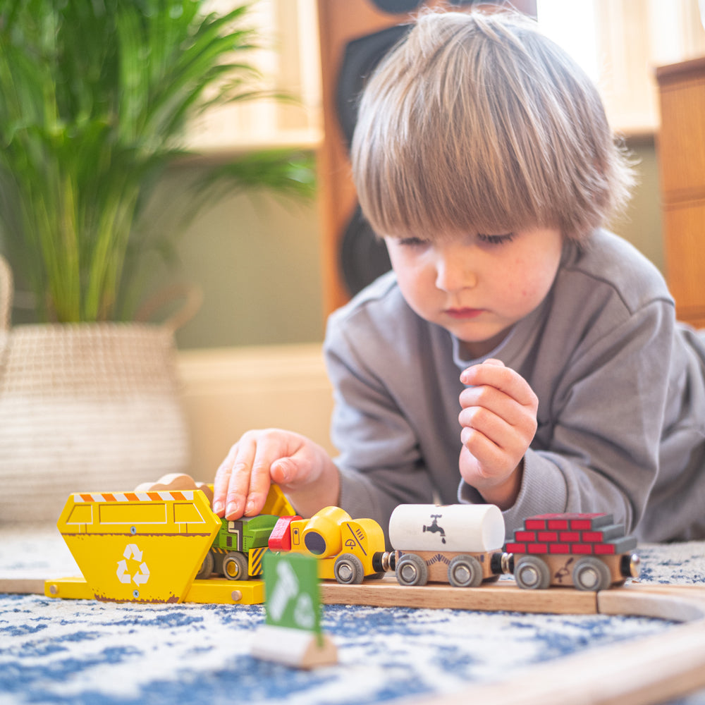 Wooden Construction Train Engine with 3 Carriages