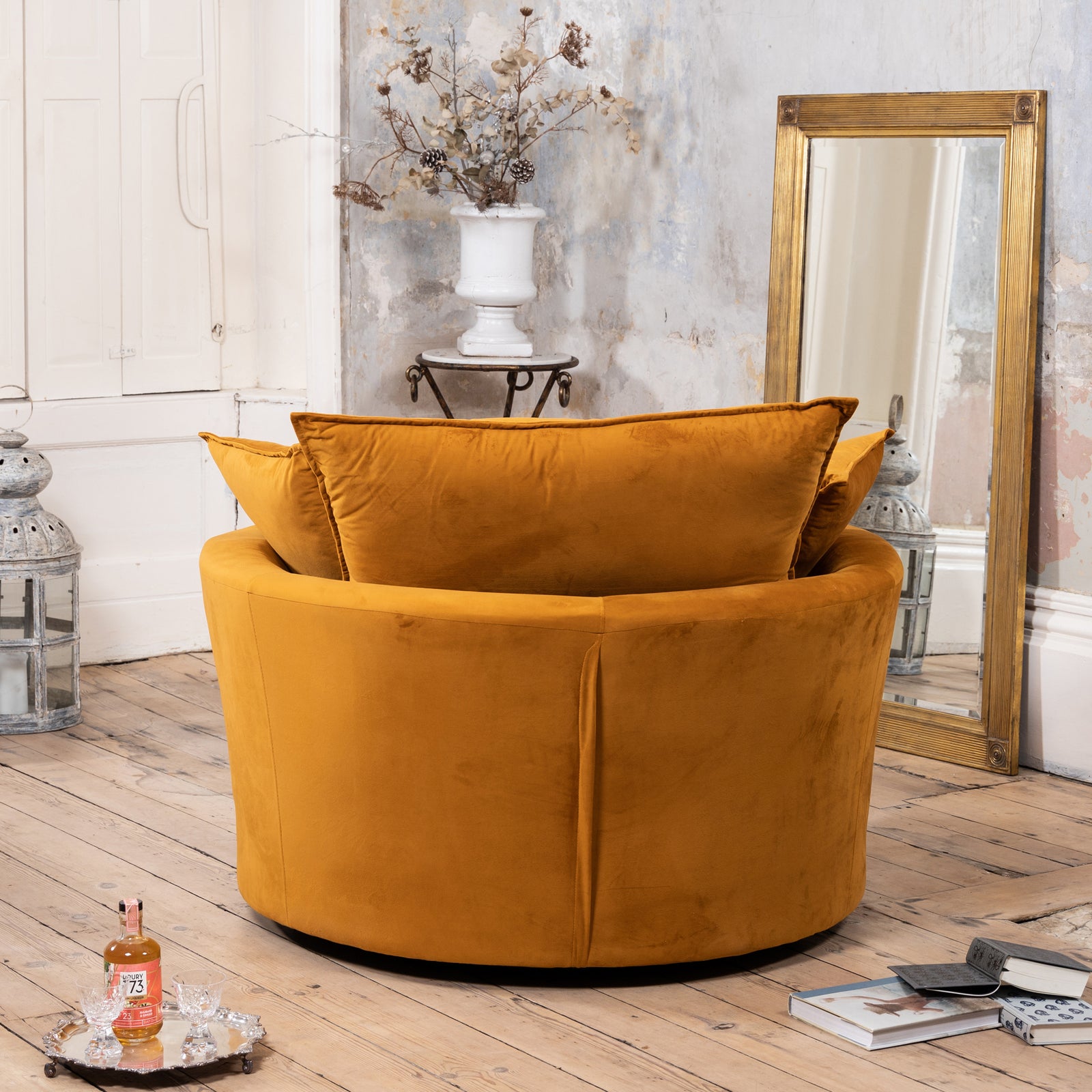 Havana Velvet Swivel Base Cuddle Chair | Orange