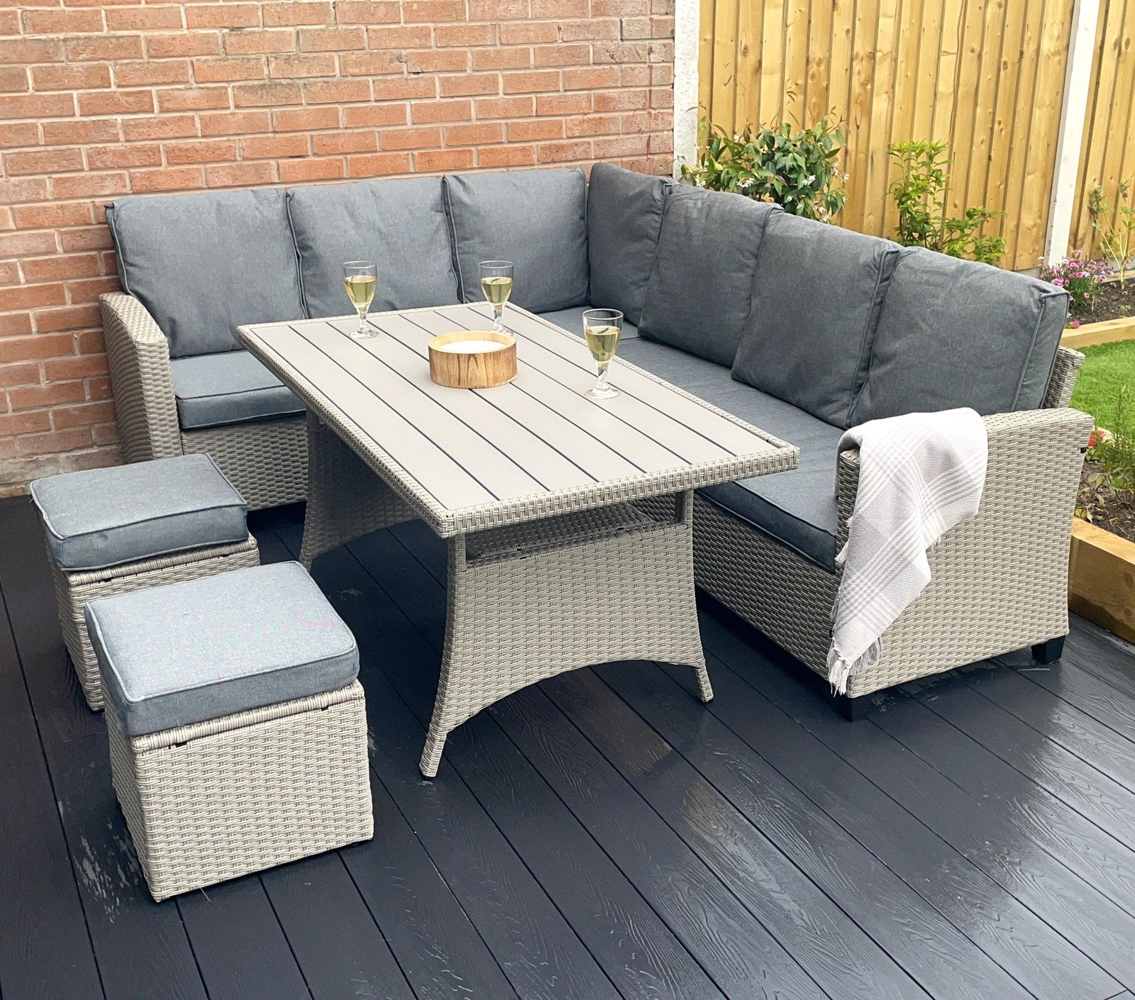 Stylish York 8-seater Grey Rattan Corner Sofa Dining Set For Outdoor Entertaining | Grey