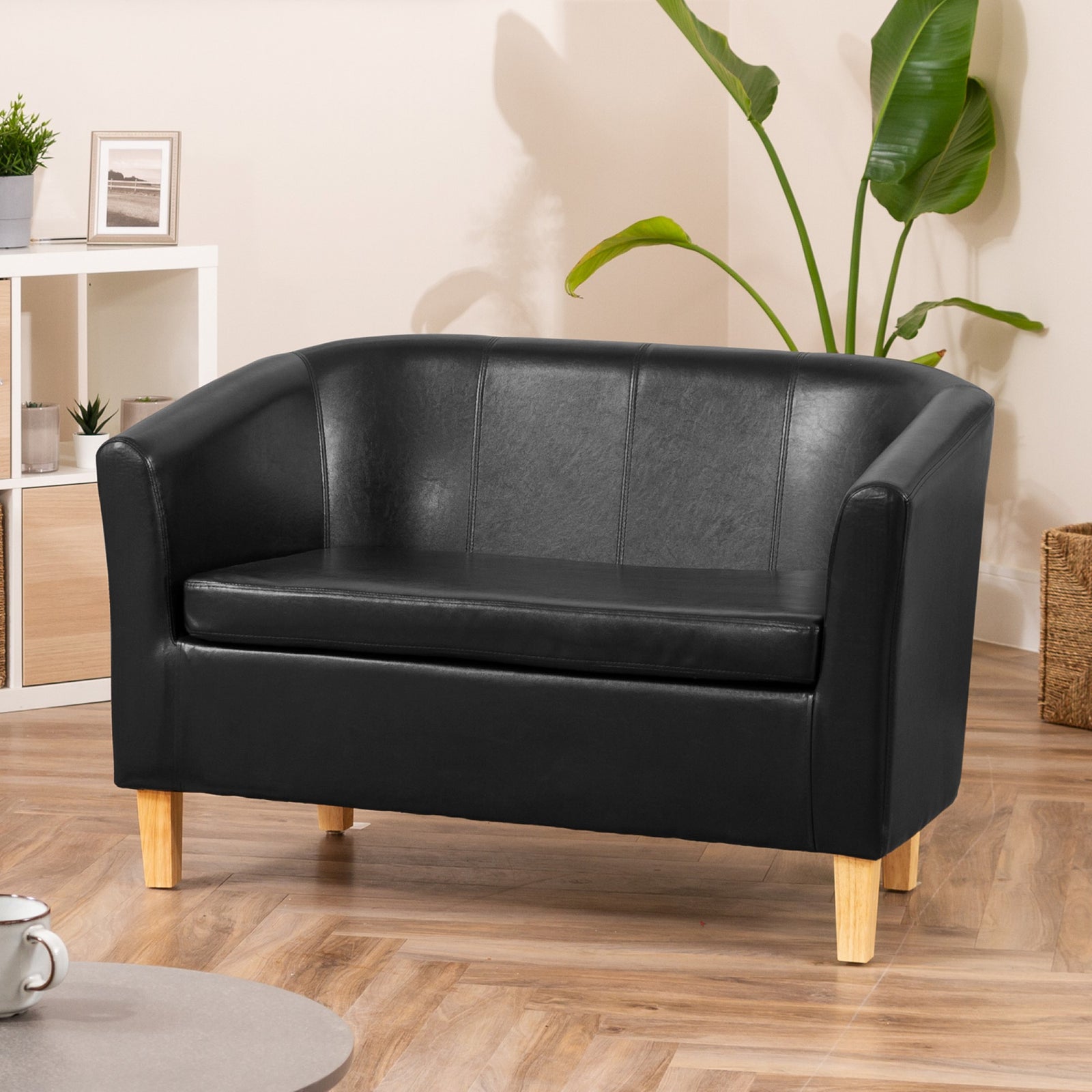 Meriden 2 Seat Tub Sofa | 2 | Black