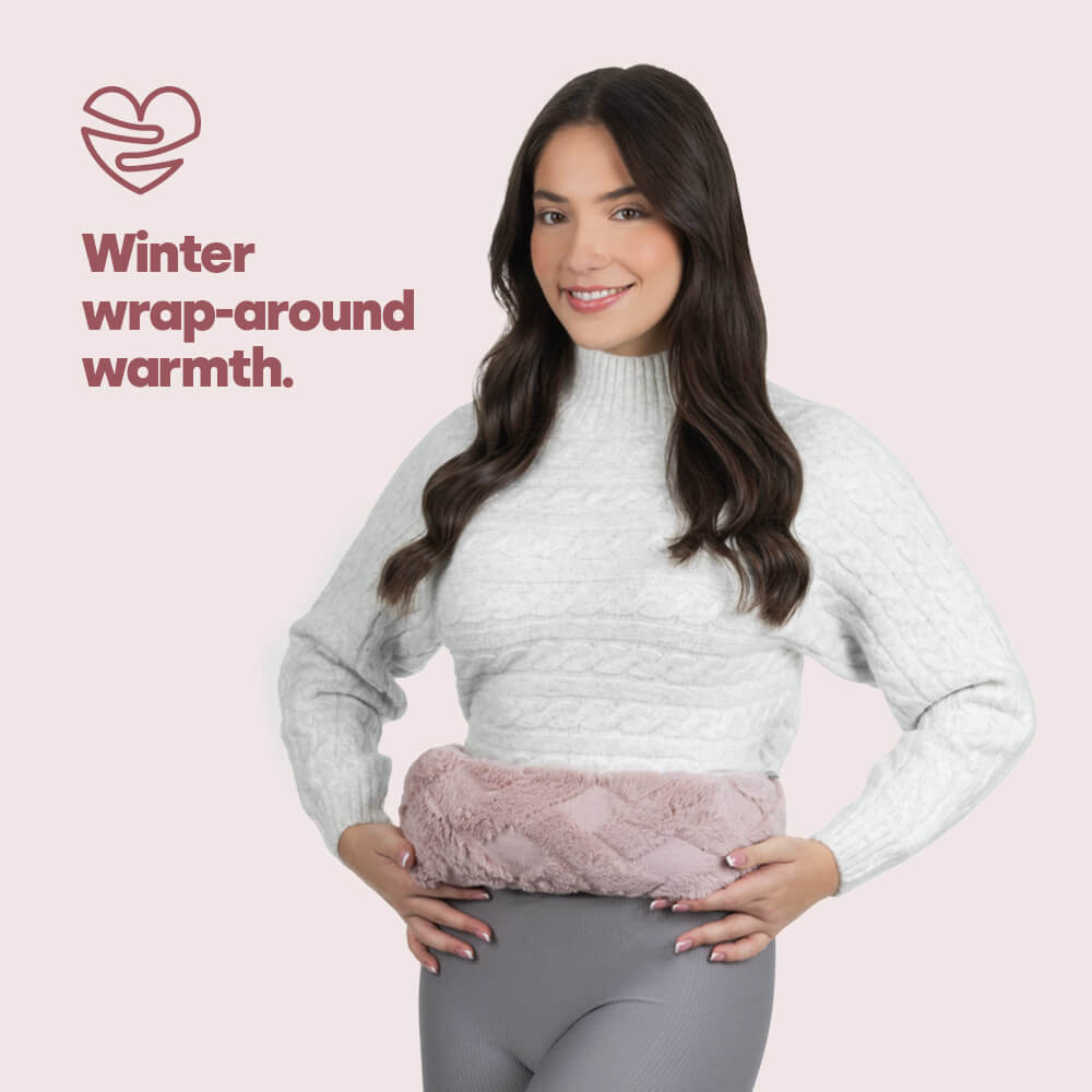 Livivo 2l Long Hot Water Bottle With Stylish Pink Lattice Cover And Pom Poms