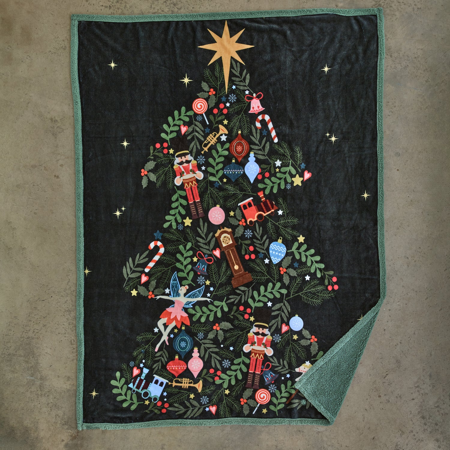 Festive Traditional Christmas Tree Throw – Soft Flannel & Sherpa Blanket – Cosy Winter Home Décor | 130cm x 170cm | Navy Blue