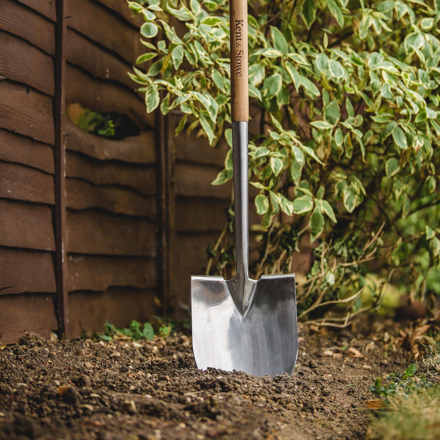 Stainless Steel Pointed Spade Rust Resistant Fsc For Gardening | Silver