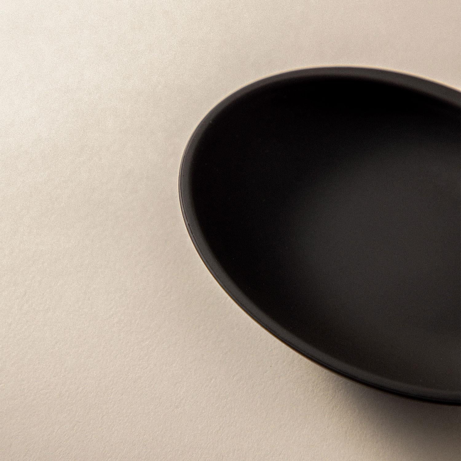 Soap Dish, Matt White, Unique Design Soft-finish Coating, Saku Collection