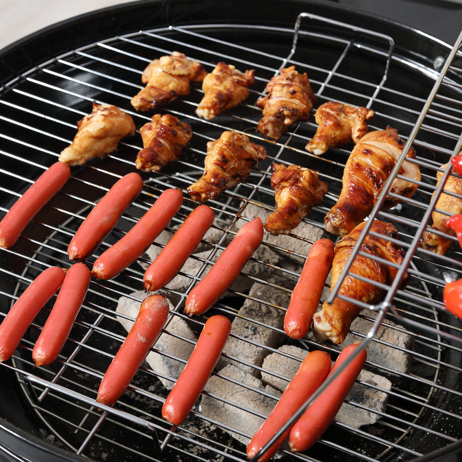 Portable Charcoal Kettle Grill, Two Wheels