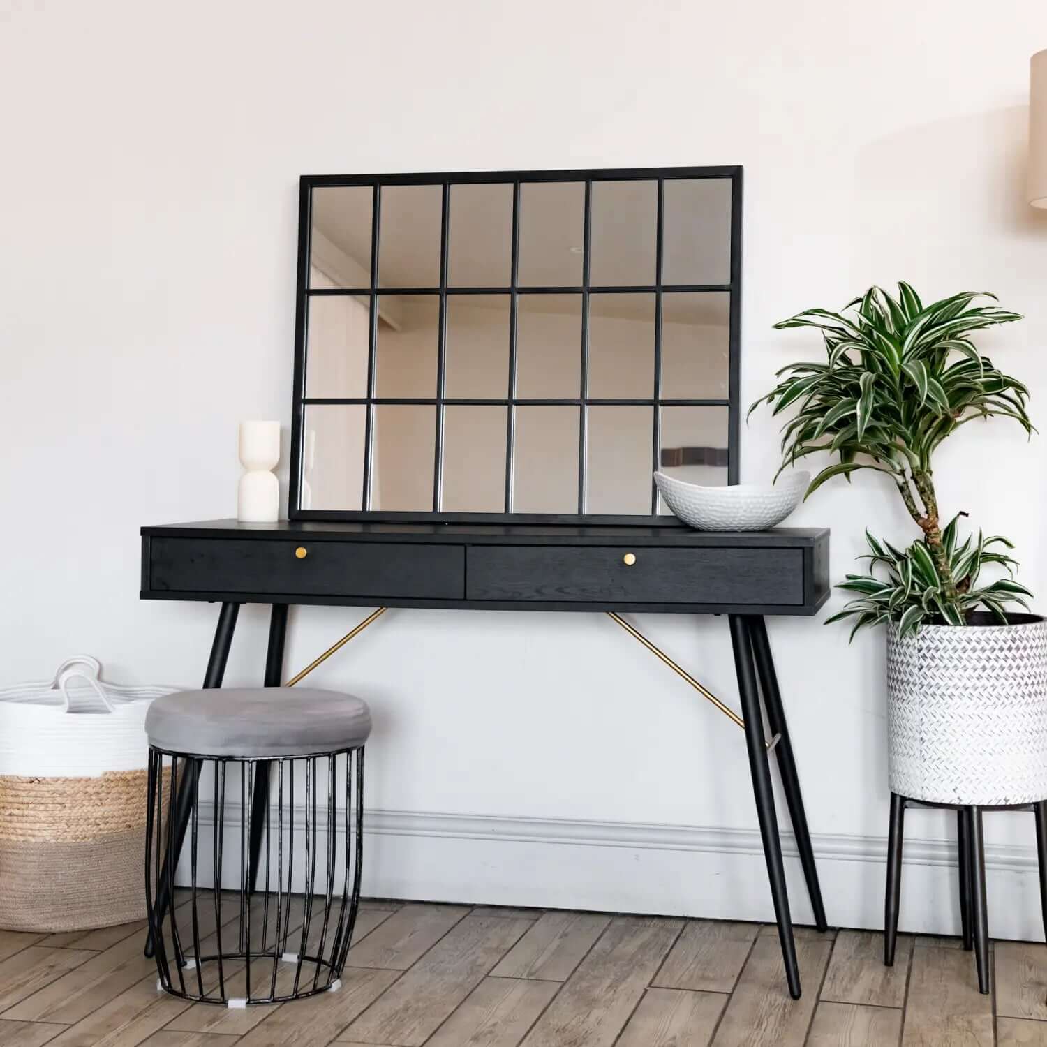 Kyō - Metal Rectangle Lattice Window Mirror | 90cm x 70cm | Black
