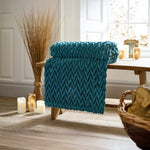 Tadcaster Supersoft Warm Chevron Designn Throw – 140x180cm Blanket | 140cm x 180cm | Teal