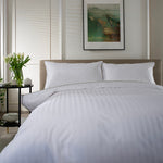 Loxley 100% Cotton Duvet Cover Set – 240tc White Sateen Stripe With Piped Edge | King | White