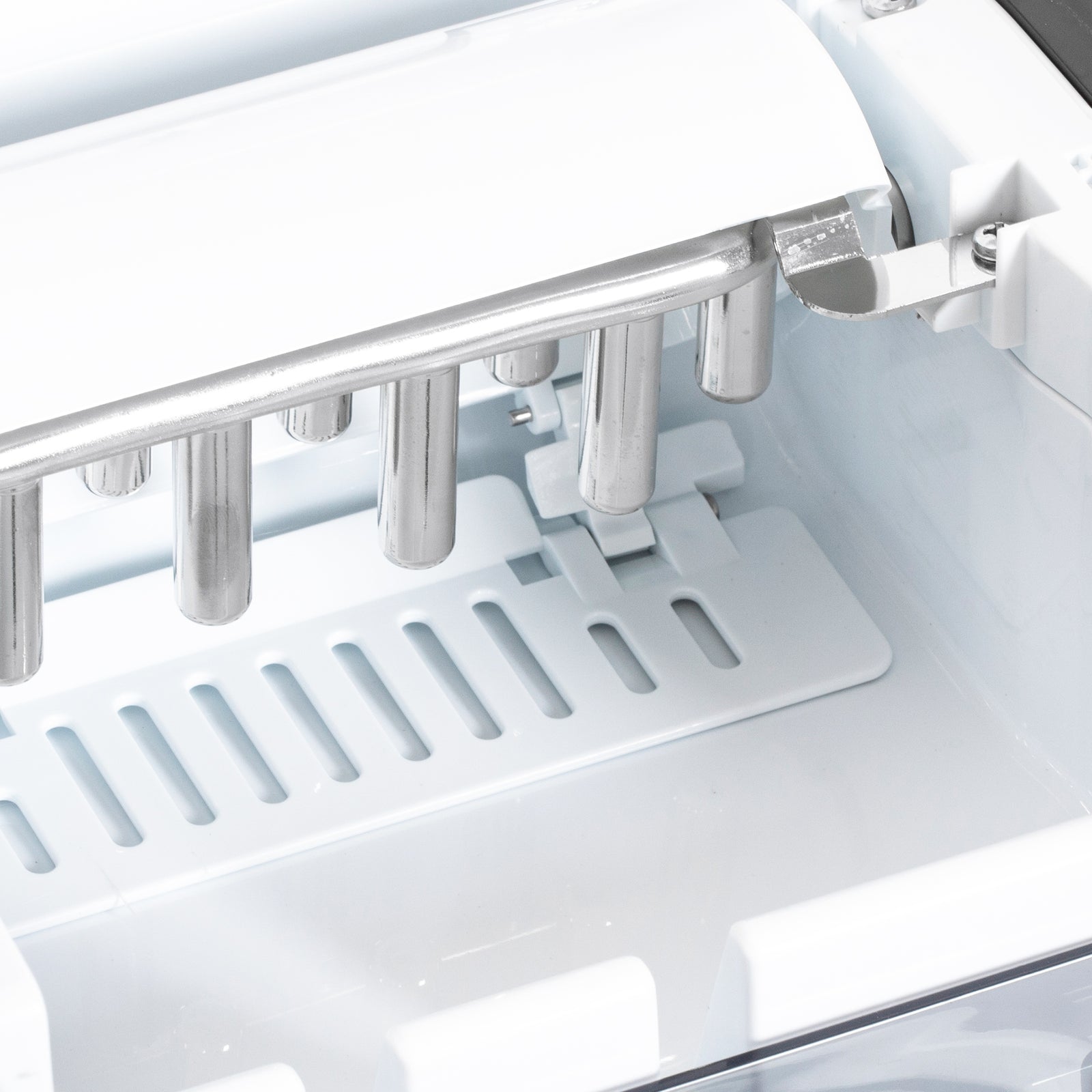 Portable Ice Cube Maker With 2 Cube Sizes