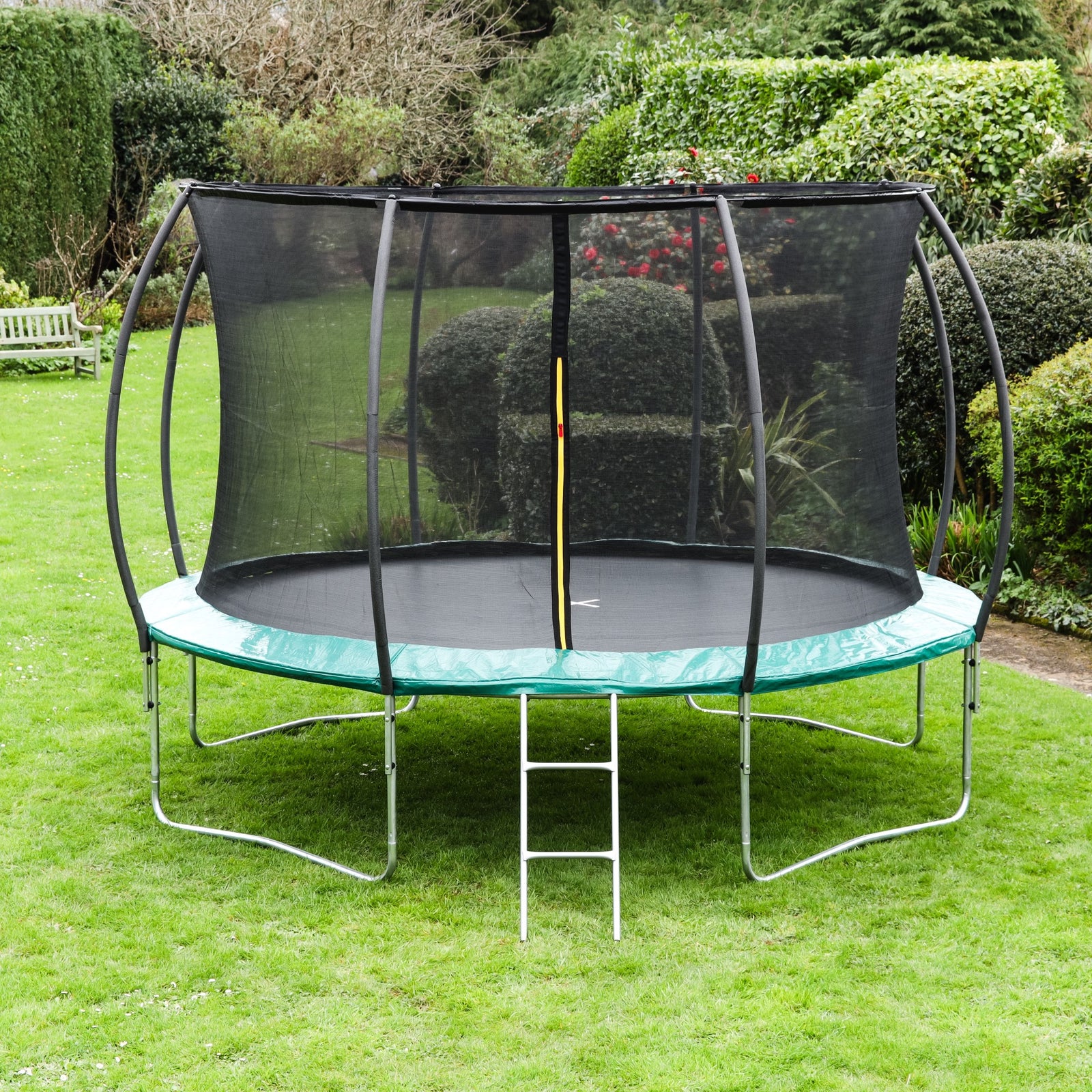 Leapfrog Round Outdoor Trampoline With Padding, Internal Safety Enclosure And Ladder | 12ft | Green