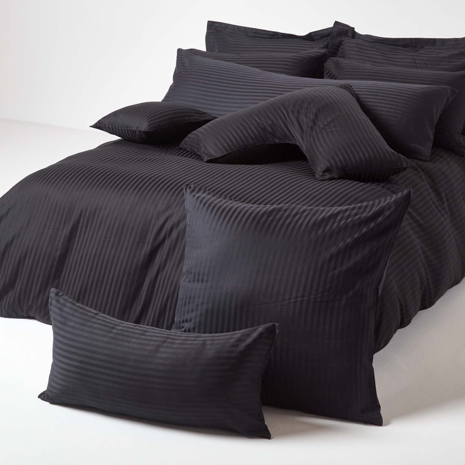 Egyptian Cotton Super Soft V Shaped Pillowcase 330 Tc | V Shape | Black