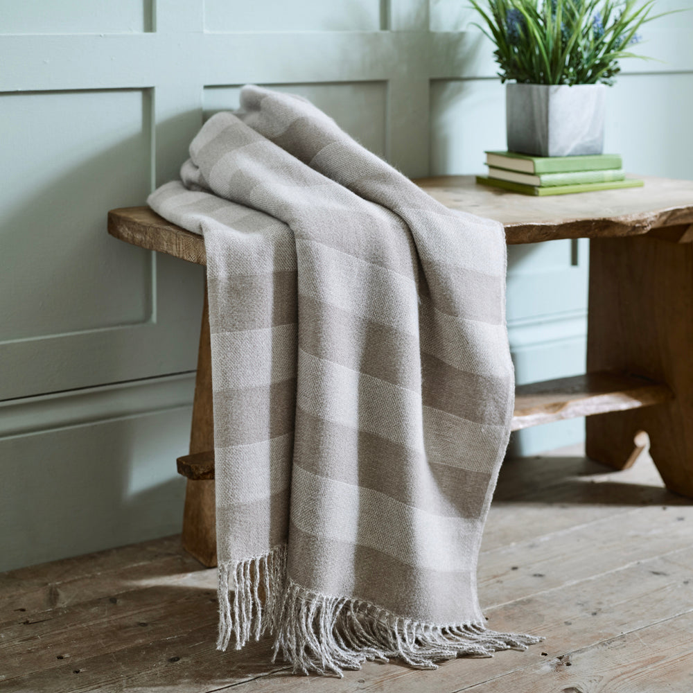 Elgin Supersoft Yarn Dyed Jacquard 130x160cm Throw Blankets | 130cm x 160cm | Natura