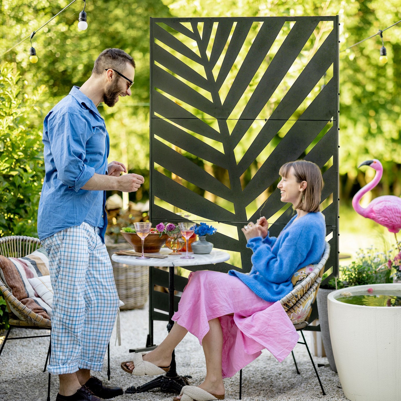 6.5ft Metal Privacy Screen W/ Stand, Banana Leaf