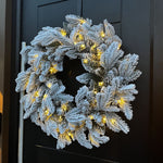 60cm Premium Mixed Branch Prelit Snow Flocked Christmas Wreath - With Timer