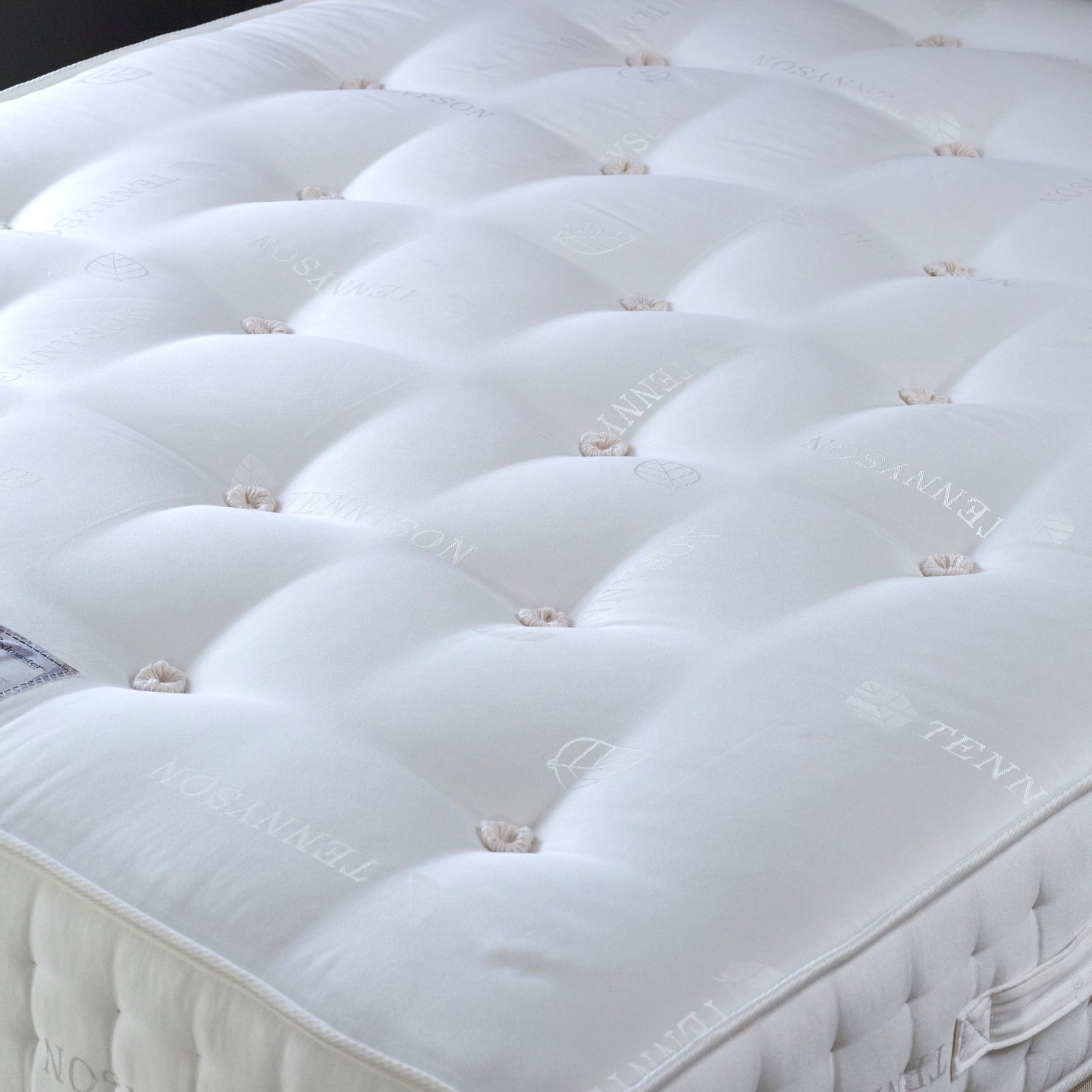 Tennyson 4000 Twin Pocket Sprung Natural Orthopaedic Mattress | Single | White