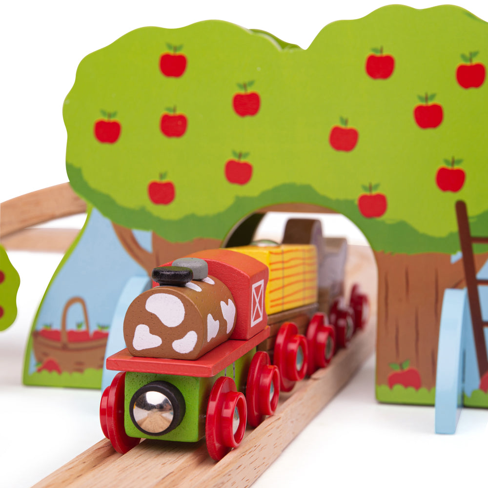 Bigjigs Toys Wooden Farm Train Set - 44 Pieces