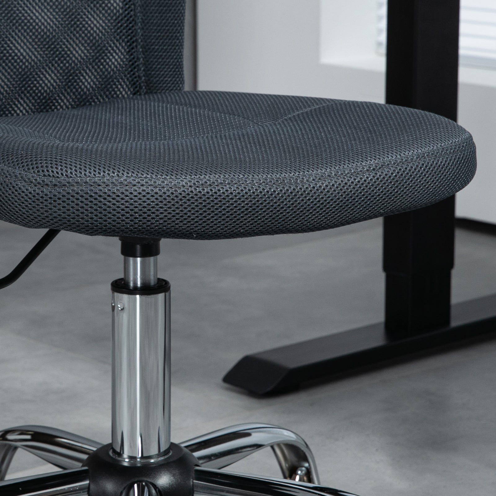 Armless Mesh Office Chair 5 Wheels | Dark Gray