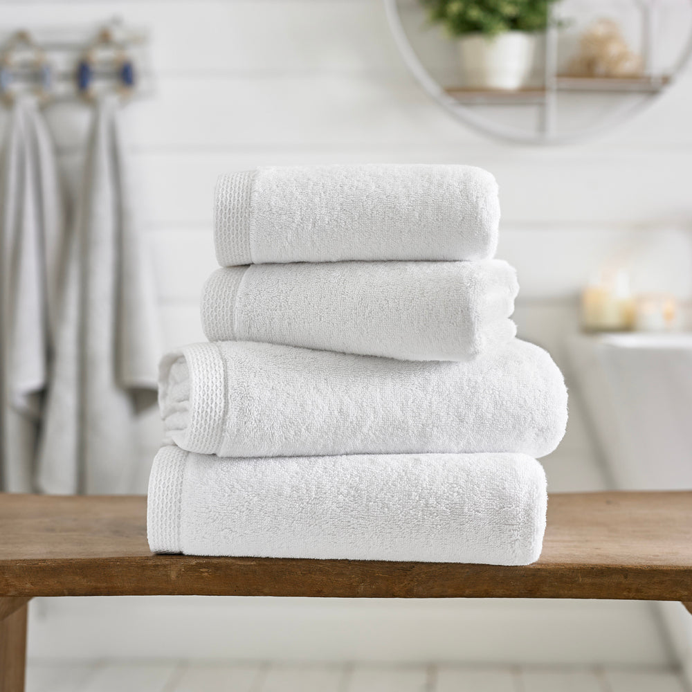Egyptian Spa 700gm Supersoft Absorbent Cotton Towels | Hand Towel Pair | White