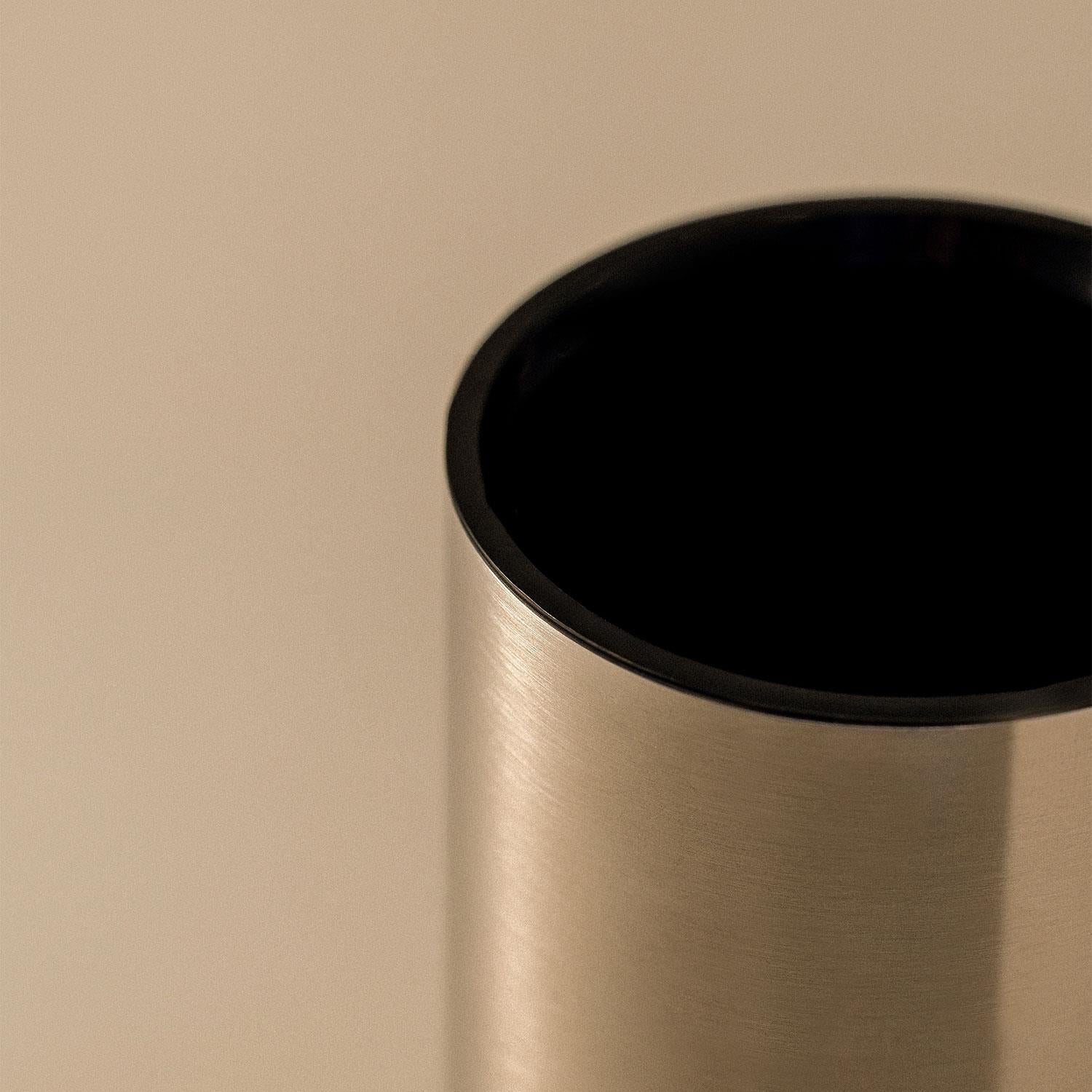 Free Standing Toothbrush Holder Matt Black Logic