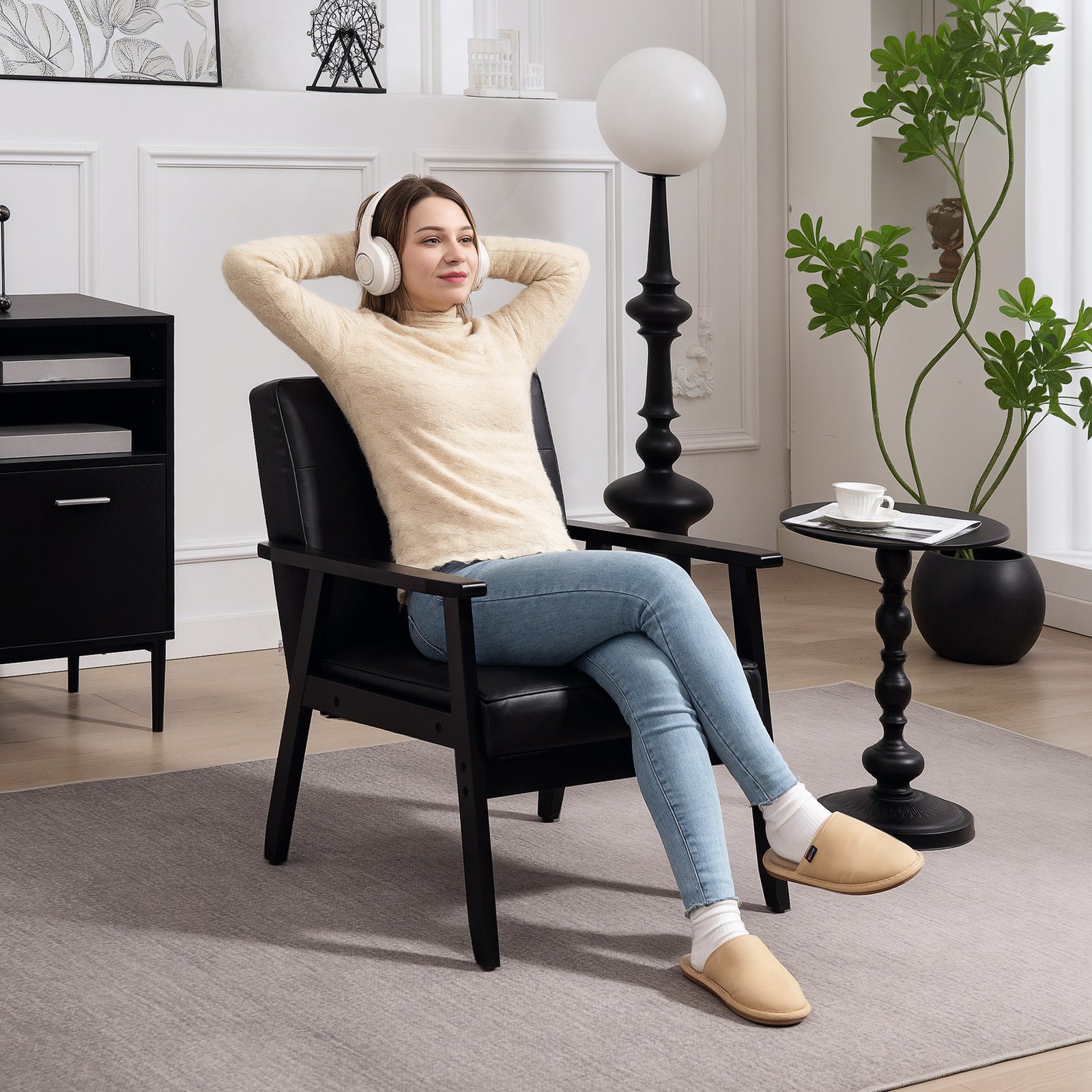 Accent Chair Pu Leather Armchair With Armrests For Living Room Black