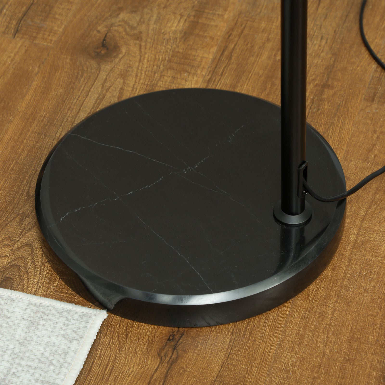 Floor Lamp For Living Room, Standing Lamp With Foot Switch