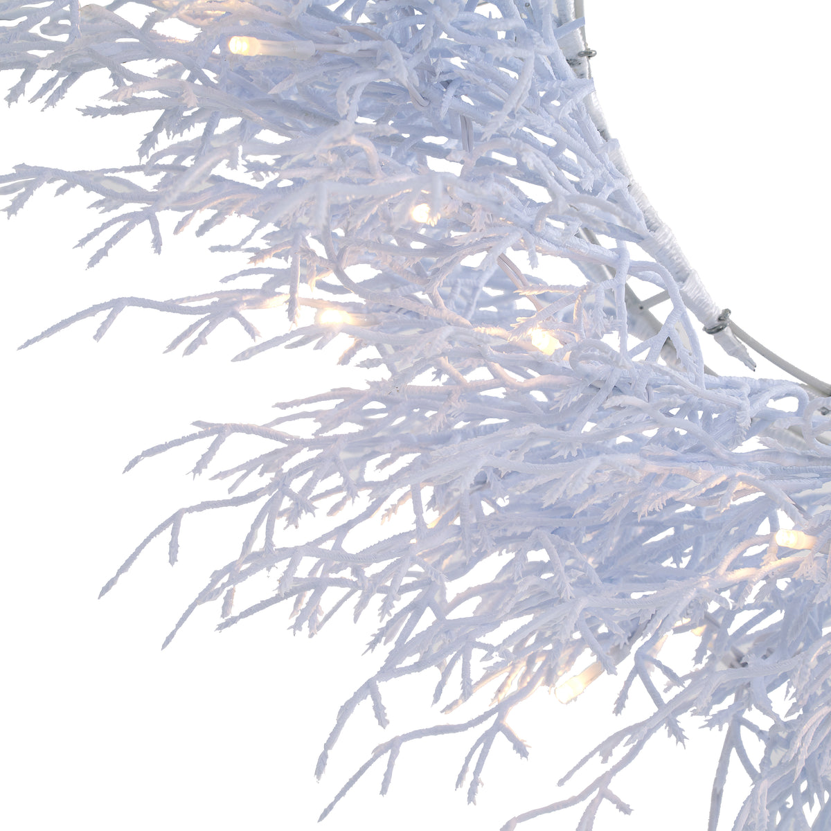 Indoor & Outdoor Living Arctic Snowdrift Christmas Wreath –  White With Warm White Led Lights