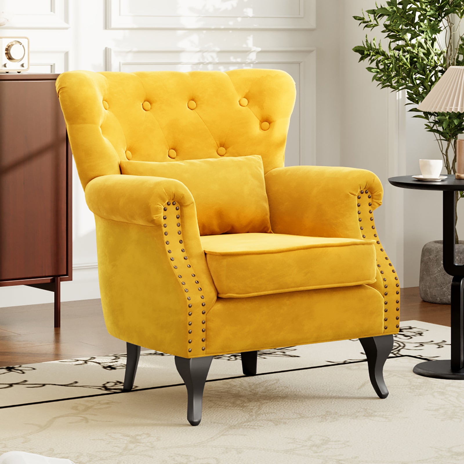 Breeins Vintage Armchair With Lumbar Pillow