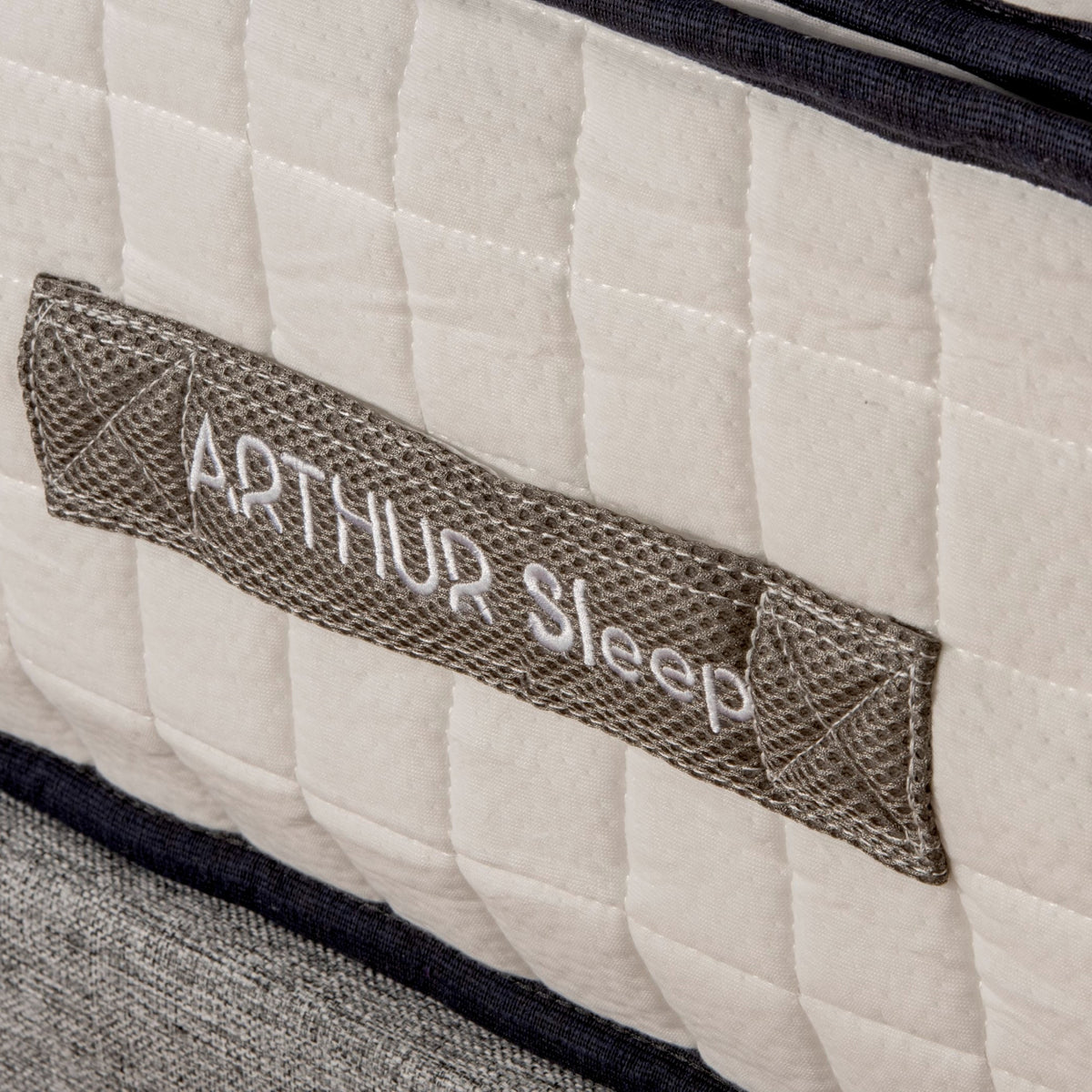 King Arthur 2000 Memory Hybrid Pillow Top | European Double | All White