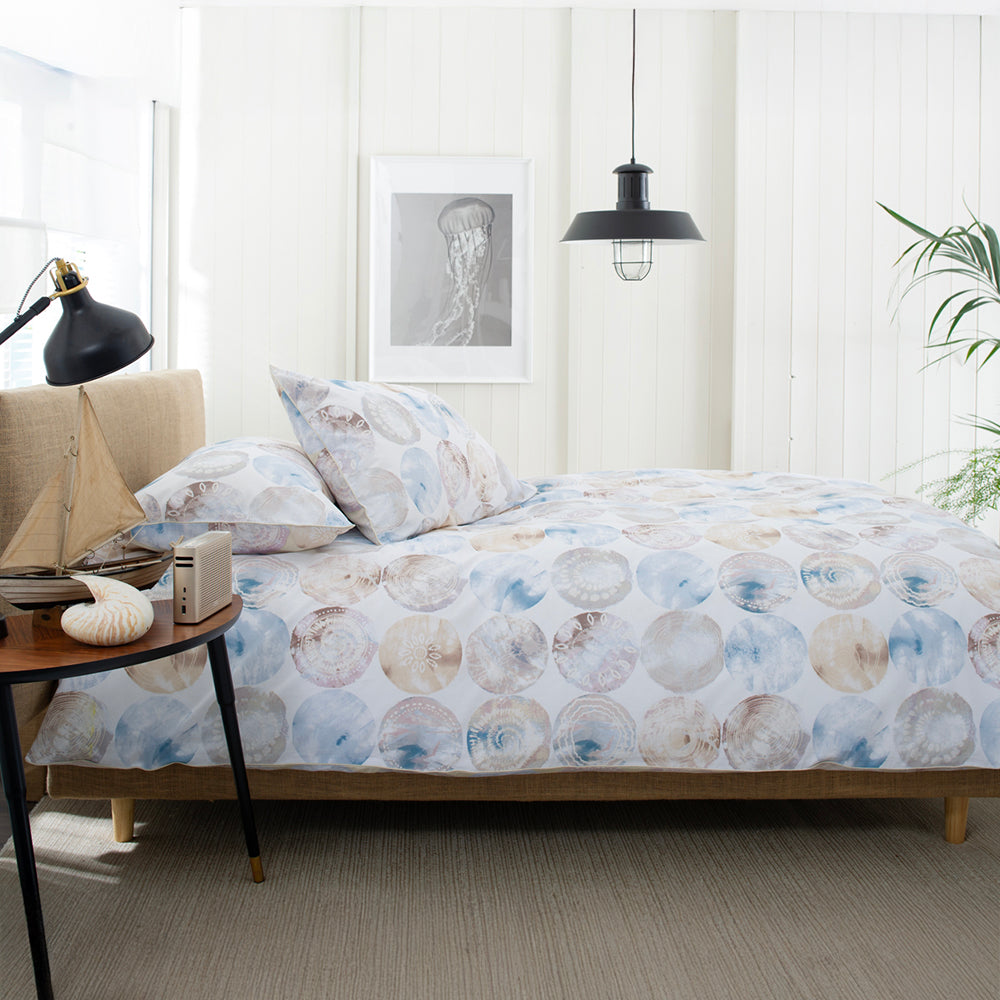 Mother Of Pearl Shell Print Duvet Cover Set 100 Percent Cotton With Subtle Coastal Tones And Piped Edge Finish | Single | Multi Colour