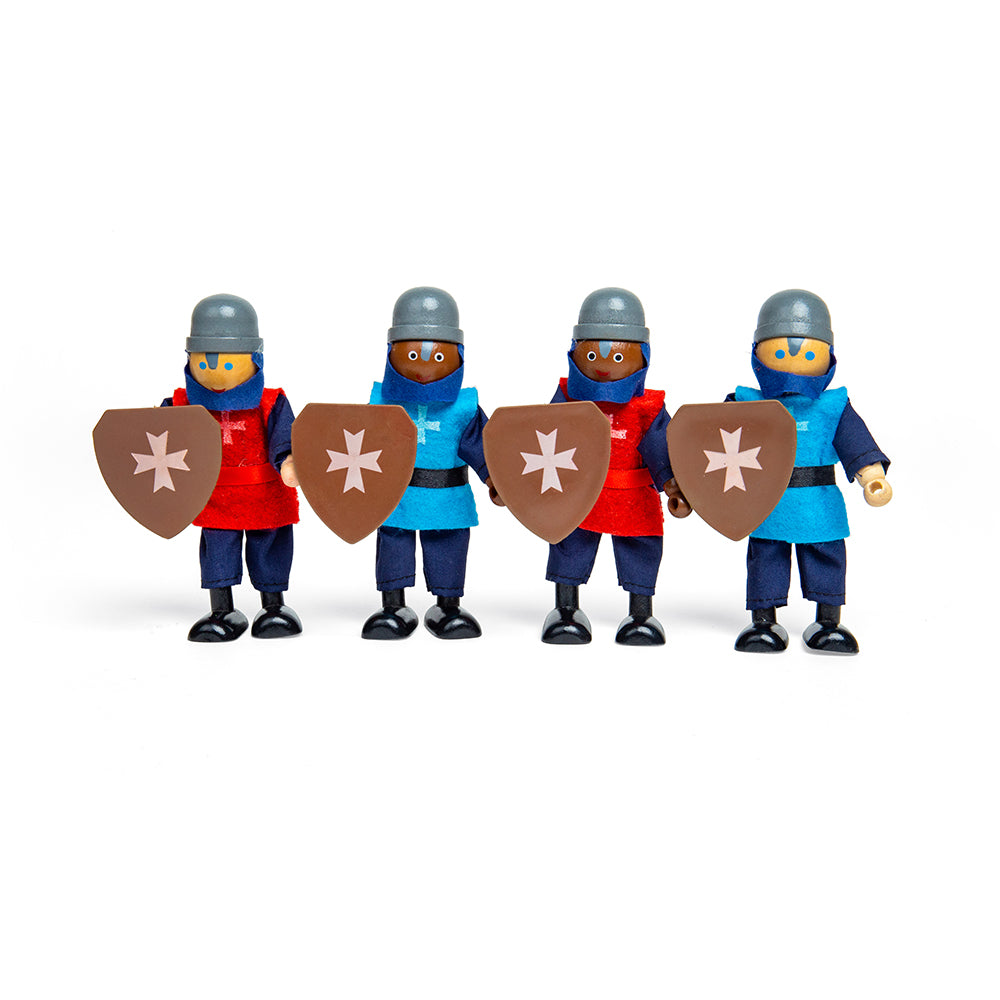 4 Wooden Medieval Knight Figures, 11cm Tall