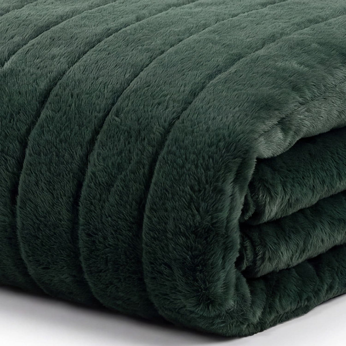 Hockley Faux Fur Throw | 150cm x 200cm | Green