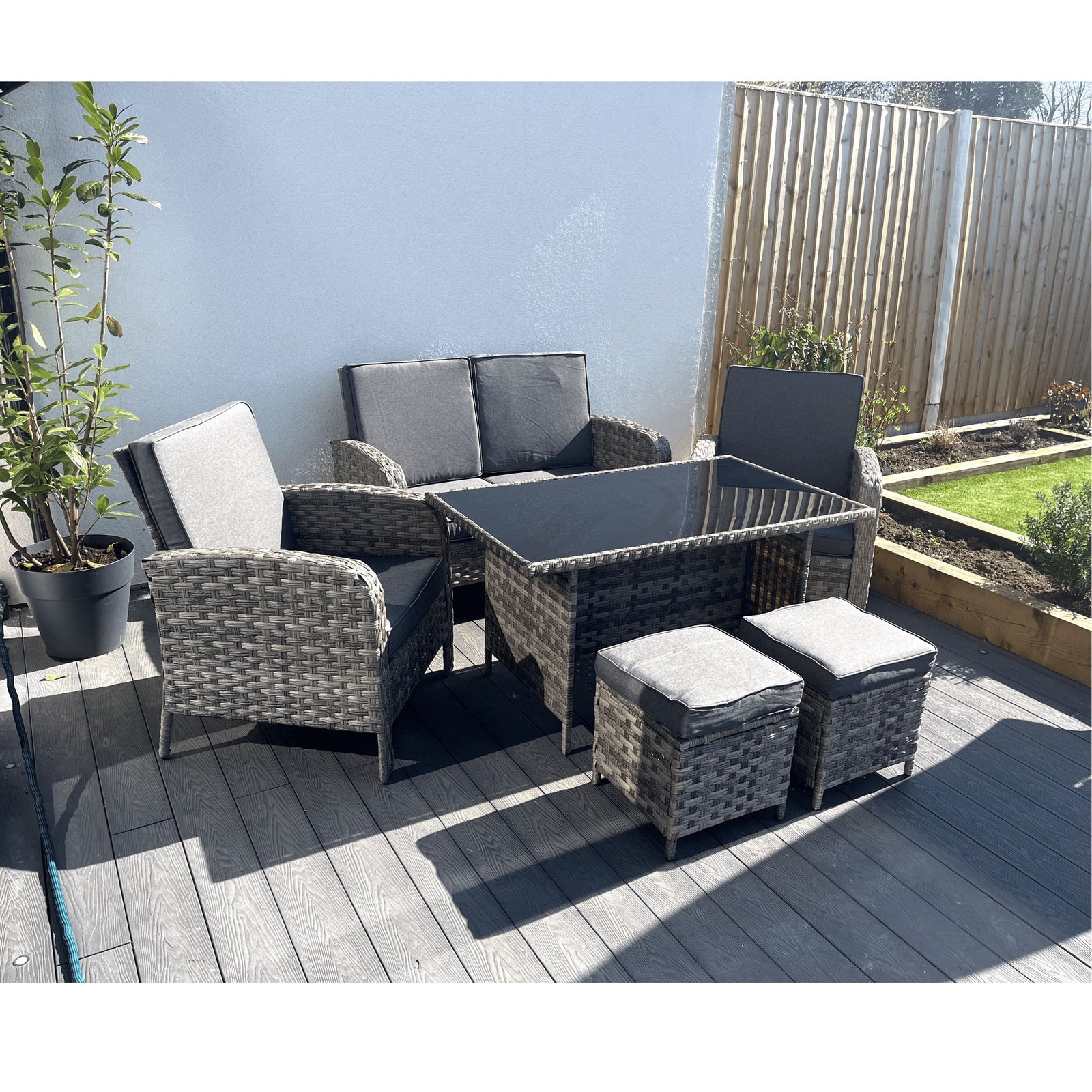 Indoor & Outdoor Living Dorchester 6-piece Rattan Wicker Relaxed Garden Dining Set