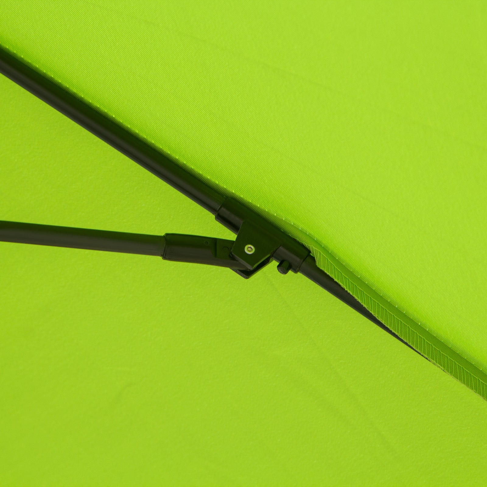 2.7m Parasol With Tilt And Crank | Green