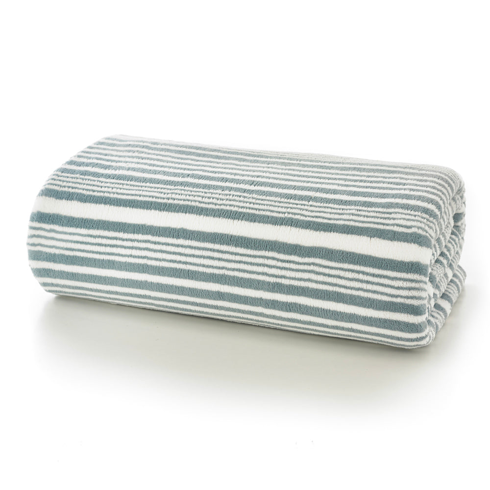 Rochdale Printed Heavyweight Supersoft Fleece Throw | 150cm x 180cm | Blue