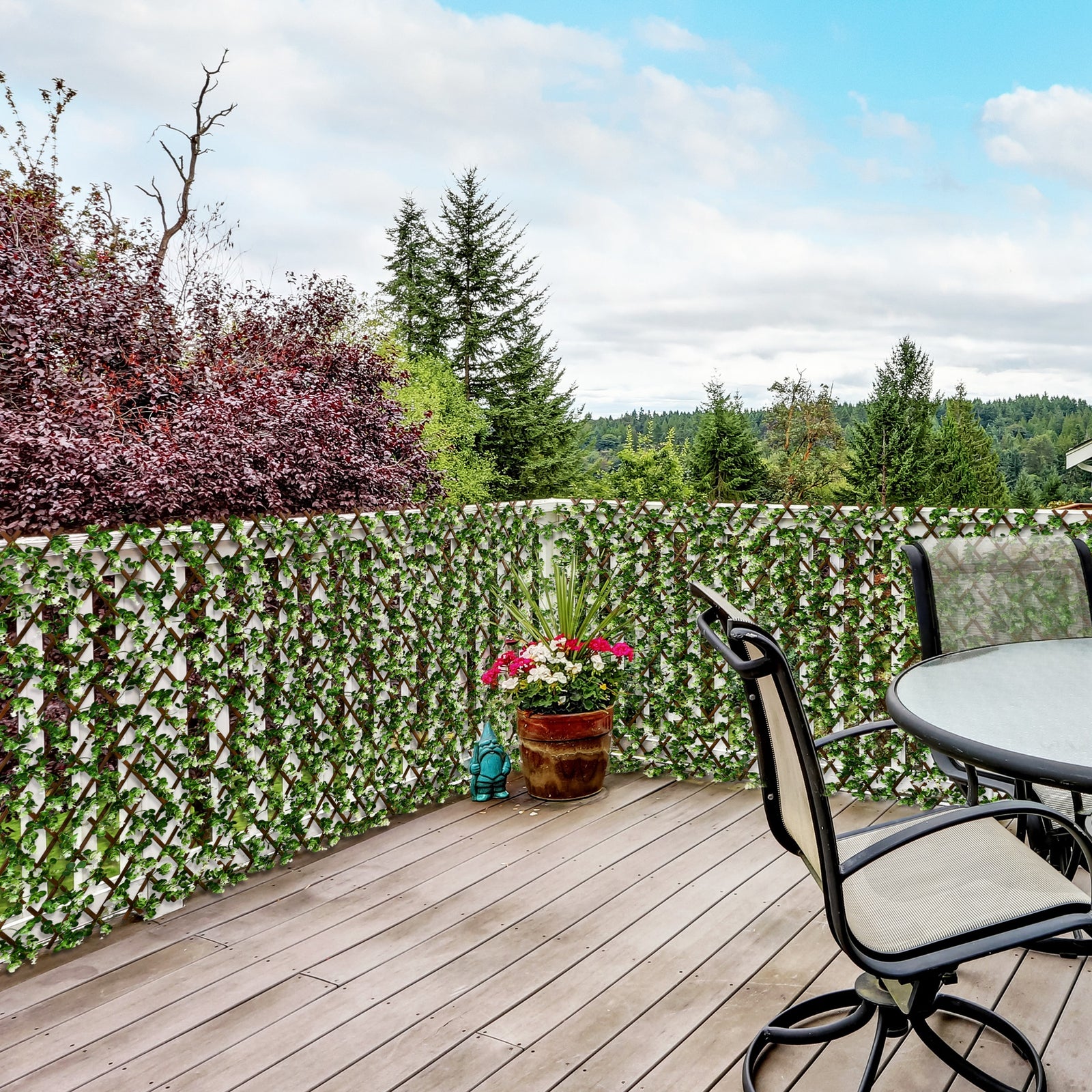 2pc Expandable Faux Trellis Fence 2m X 1m