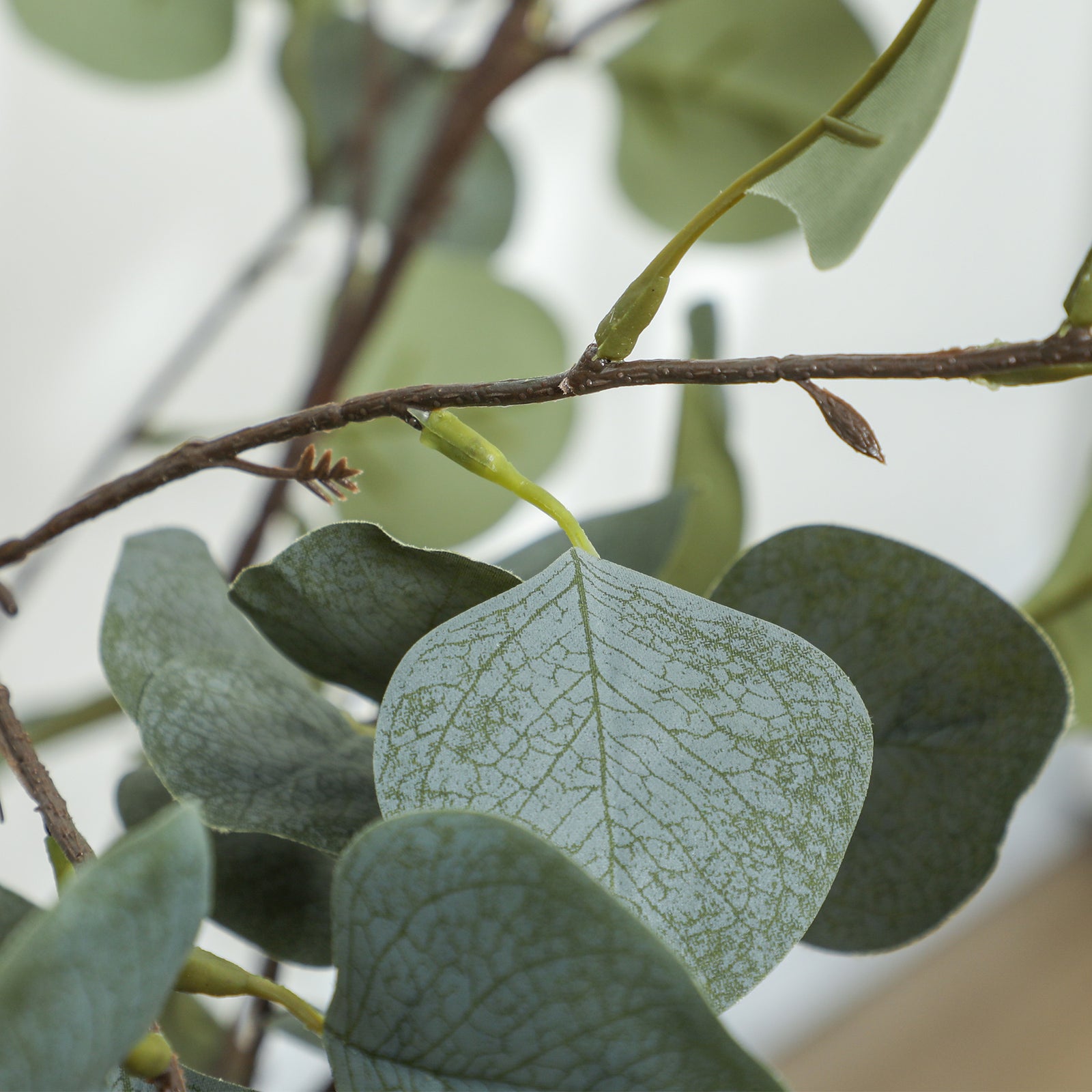 HOMCOM 2 Pack Artificial Plants, Faux Silk Eucalyptus Trees